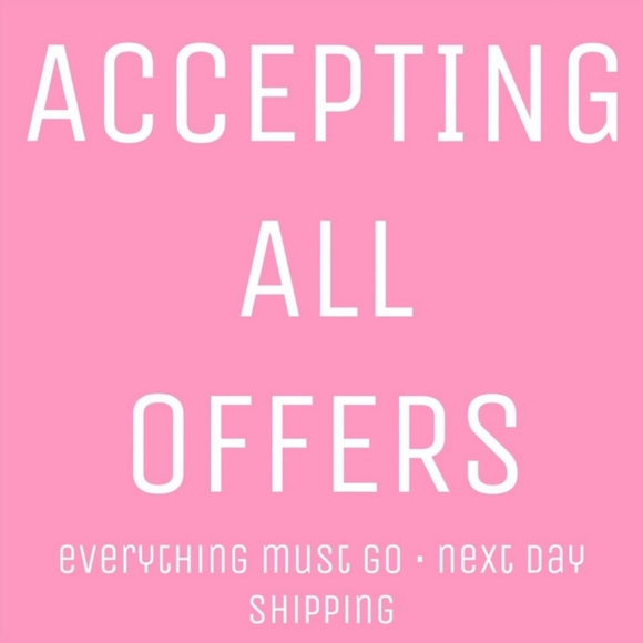 Make me an offer using the offer button  💌💌💌 - Picture 2 of 14